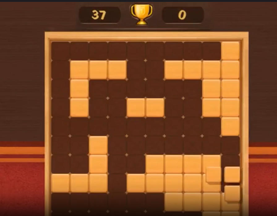 Wood Blocksのゲーム画面: 10×10の盤面に木製ブロックを配置してラインを作るパズル